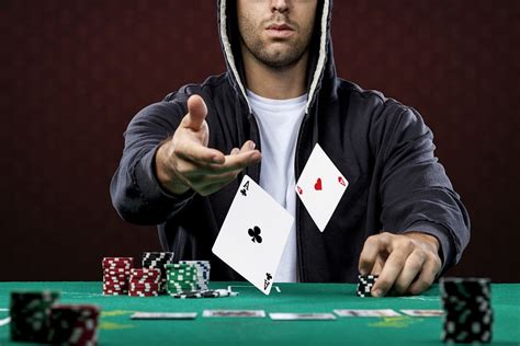 Cine foto de poker